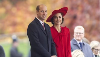 William e Kate, parla la stilista dei figli: “Stanno attraversando l’inferno”