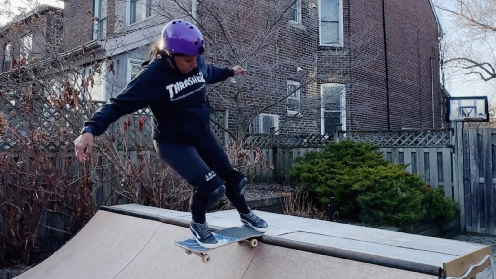 Mom of 2 begins skateboarding at 43: 'I found the fountain of youth'