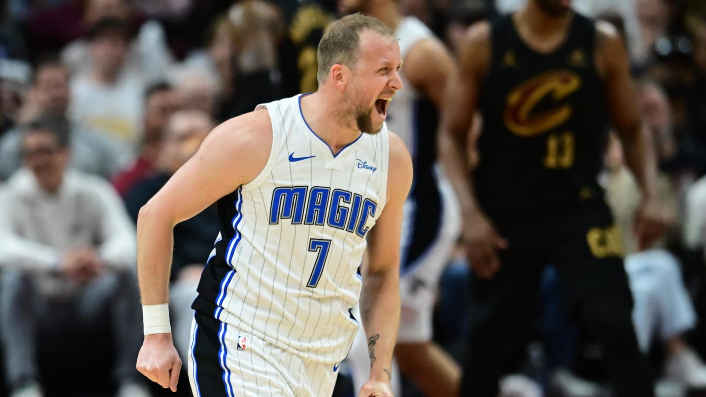 Wolves make Joe Ingles signing official, reveal jersey number