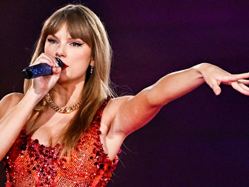 How long can Taylor Swift keep ‘Tortured Poets’ at No. 1? Here are six records she could break