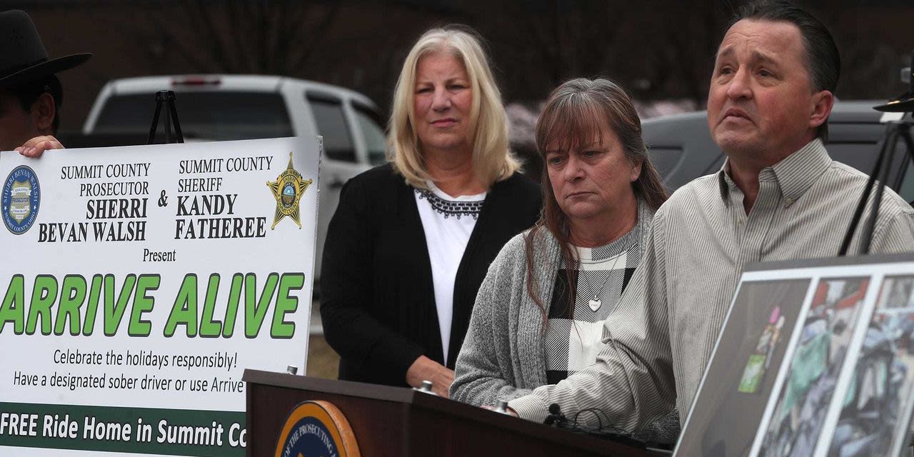 Drunken-Driving Deaths Are Up. Why Are DUI Arrests Down?