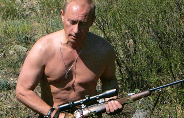 Vladimir Putin Showed His ‘Violent Nature’ In Deer-Hunting Stunt: Report