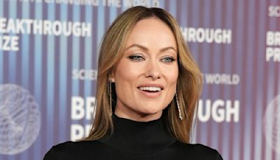 Olivia Wilde’s Stunning Red Carpet Fashion Choices: Photos