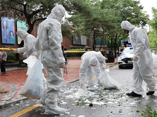 North Korea’s trash balloons fall near South’s presidential office