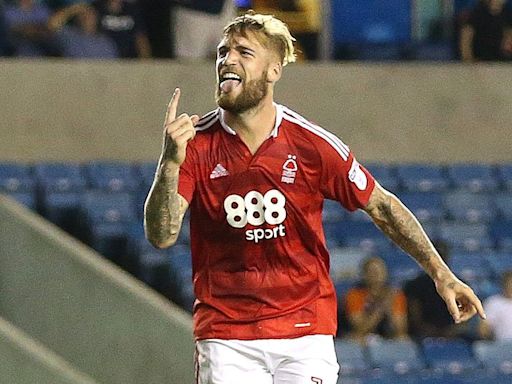 Nottingham Forest flop seals transfer and says he'll 'play for the Championship'