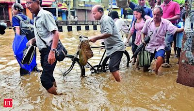 Flood situation in Assam critical, CM Himanta Biswa Sarma visits Dibrugarh