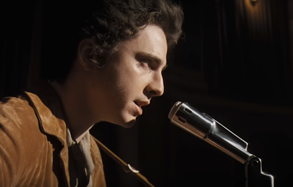 Bob Dylan Experts Embrace Timothée Chalamet and Praise His Singing Voice After ‘A Complete Unknown’ Trailer: ‘...