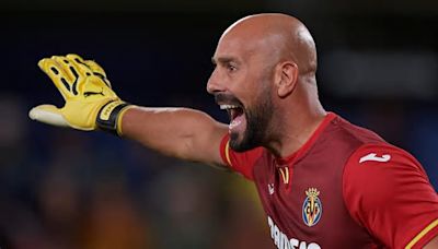 Pepe Reina hace una petición al Villarreal