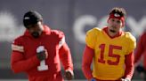 Chiefs ponen a Thuney en lista de lesionados y activan a McKinnon para el Super Bowl