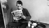 Shane MacGowan, fast-living, hard-drinking lead singer of Irish folk punk band the Pogues – obituary