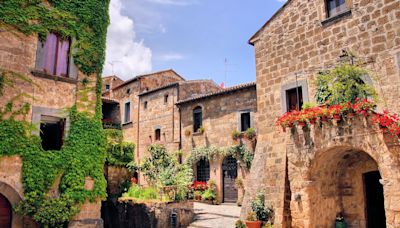 Italy’s one euro houses: Who can buy one and how does it work?