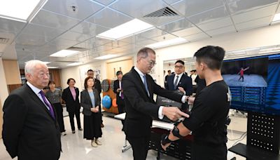 ​醫務衞生局局長到訪香港理工大學（附圖）
