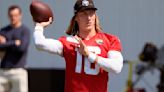 QB Trevor Lawrence and the Jaguars agree to a 5-year, $275M contract extension, AP source says