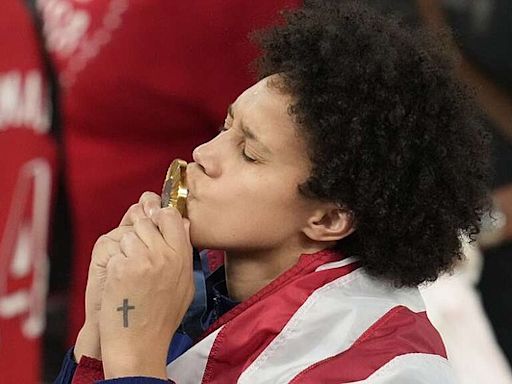 Griner’s tears flow as anthem sounds | Arkansas Democrat Gazette