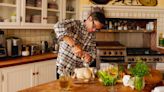 A Chicken Recipe You Cannot Overcook and Other Entertaining Tips From Harry Hamlin