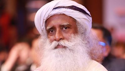 10 Powerful Quotes by Sadhguru to Deepen Your Understanding of Guru Purnima 2024! - News18
