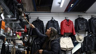 As Argentina inflation nears 300%, climb in prices slows a bit