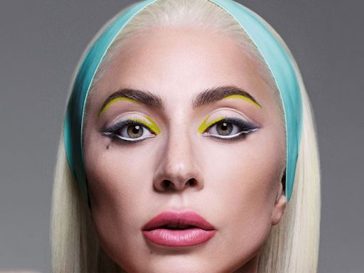 Lady Gaga: “Utilizo mi base de maquillaje todo el día, incluso para dormir”