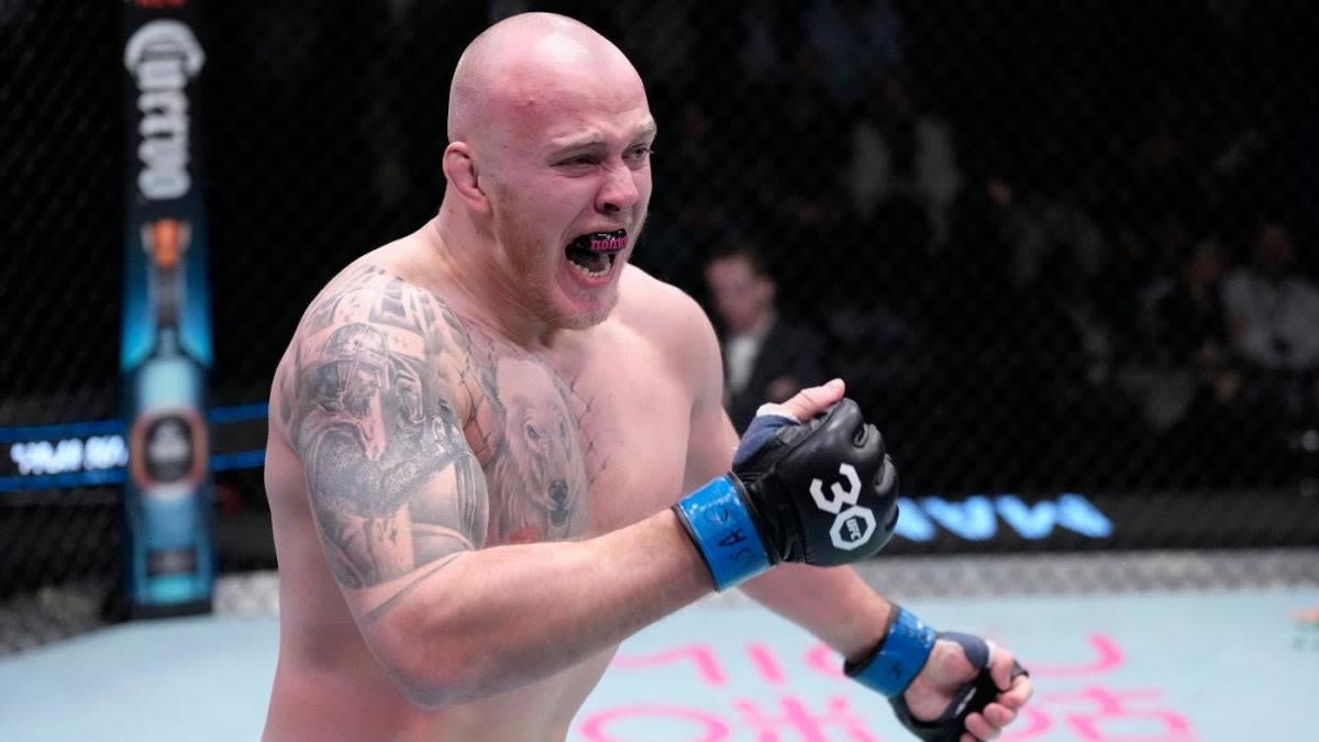 UFC Fight Night: Tybura vs. Spivac 2 predictions, odds: MMA expert reveals surprising fight card picks