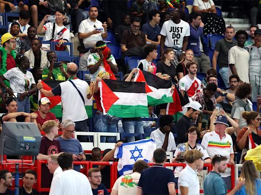 Israel's national anthem jeered at Paris Olympics football match | Paris Olympics 2024 News - Times of India