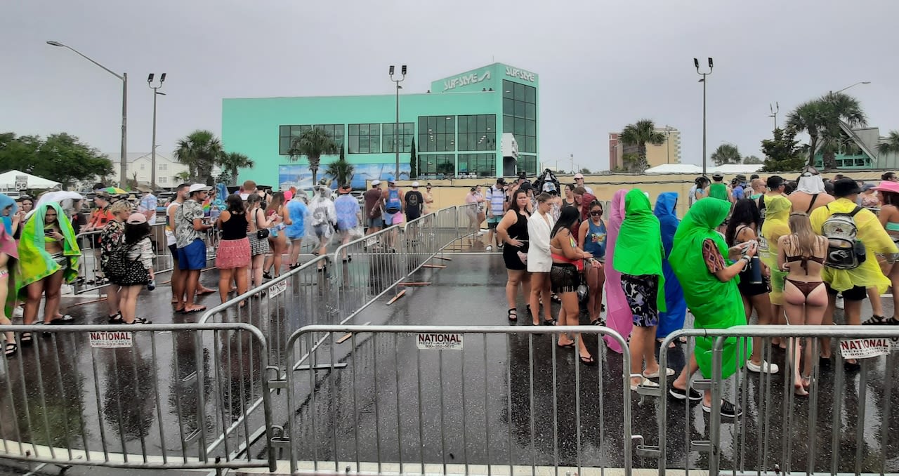Hangout Fest 2024 advice: Brace for traffic, get the app, mind the weather