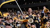 Zdeno Chara, Russ Hoyt serve as Bruins' fan banner captains for Game 2