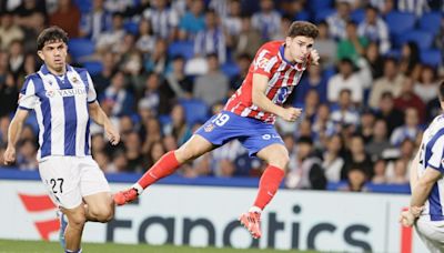 El Atlético reclamó penalti ante la Real Sociedad, por una caída de Julián Álvarez