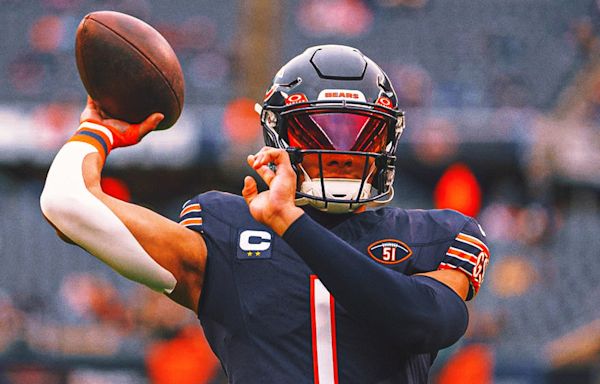 Justin Fields reportedly had 'toxic' relationships with veteran Bears QBs