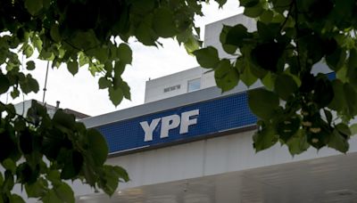 YPF en conversaciones con Energy Transfer para financiar oleoducto en Argentina