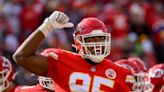 Chiefs DT Chris Jones ends contract holdout, signs one-year deal