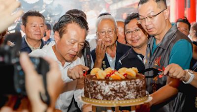 新港奉天宮辦中秋契子女祈福典禮 107歲契子林福來先生共慶佳節