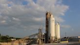 Lt. Gov. Dan Patrick urges TCEQ to halt permits for cement plants