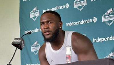 Devin White A Healthy Scratch For Eagles