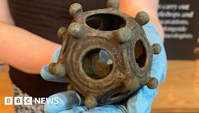Mysterious Roman object draws in crowds at Lincoln Museum