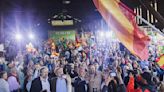 Abascal reitera en Gijón que PP y PSOE conforman una "gran coalición" en Bruselas: "El 9J a por la reconquista de nuestra soberanía"