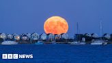 Orange Buck Moon captured across the south of England