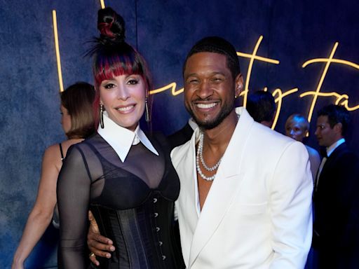 Usher and wife Jenn Goicoechea got hitched in Vegas ‘at the last minute’