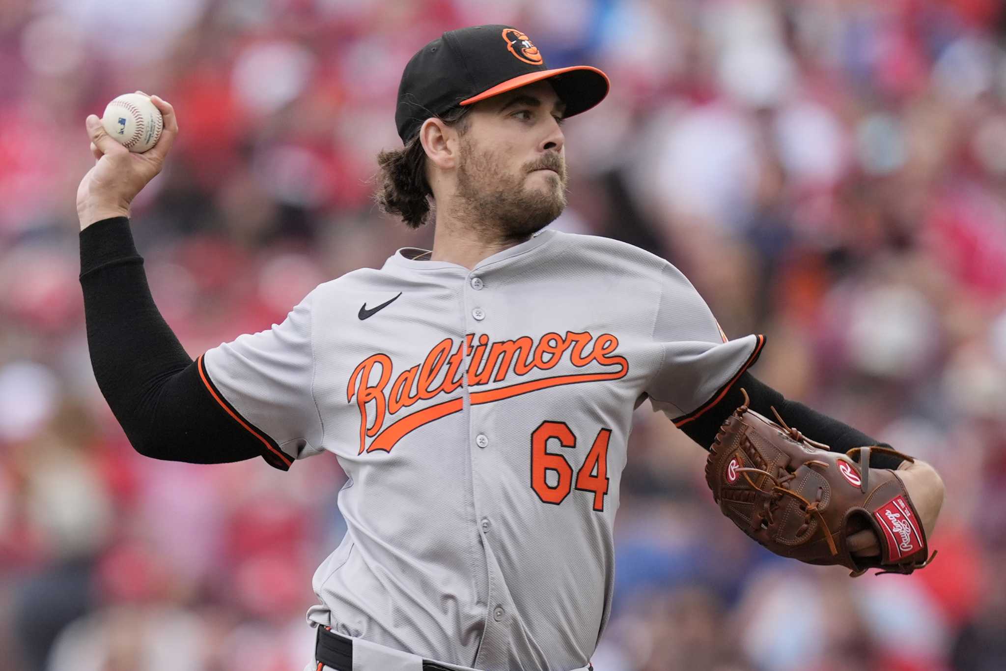 Kremer pitches 6 shutout innings and Santander hits a grand slam to help Orioles sweep Reds