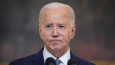 Biden llama a Trump 'delincuente convicto' mientras agudiza los ataques en la campaña electoral