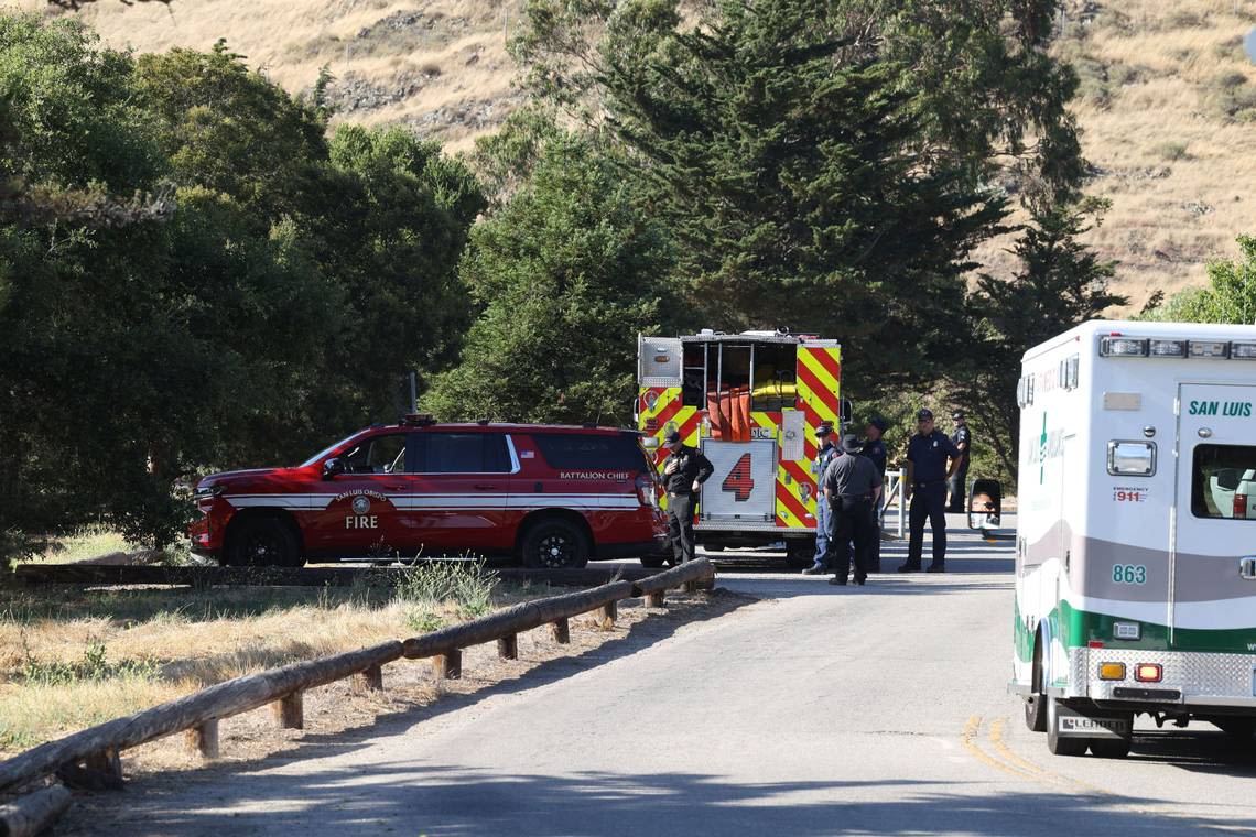 Update: Police arrest man who was waiving pellet gun at SLO lake park