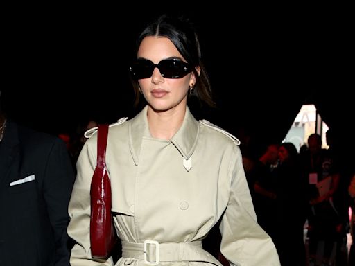 Modelos 'vintage' y nuevos iconos: por qué la colección de bolsos de Kendall Jenner es simplemente perfecta
