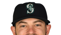 Mitch Haniger packs a punch, Mariners fall short