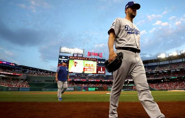 44-Year-Old Former Dodgers Pitcher Wants to Return to LA