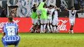 Vélez le ganó 2-1 a Godoy Cruz en San Luis y se clasificó a las semifinales de la Copa de la Liga