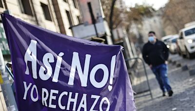 Aniversario del “Rechazo”: oficialismo enfatiza en necesidad de establecer un Estado social de derecho y oposición conmemora el hito - La Tercera