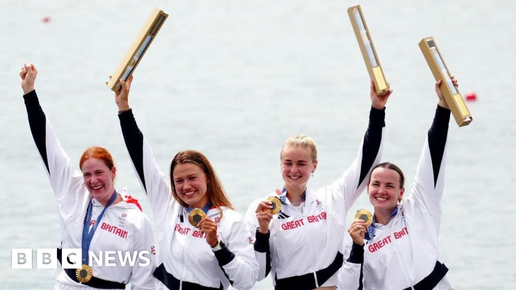 Woman who started rowing at University of Northampton wins gold