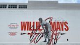 Tributes to Willie Mays pour in as mural is unveiled in Alabama