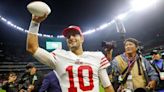 Steve Young, leyenda de 49ers, desea a Garoppolo en el equipo por 10 años