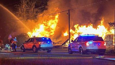 Shuttered Beaufort nightclub burns, stalling Lowcountry traffic for hours