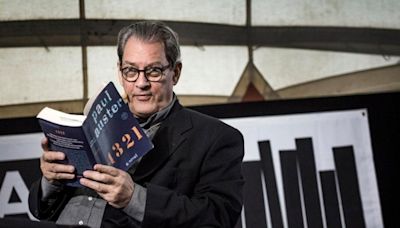 Morre o autor Paul Auster, aos 77 anos, vítima de câncer